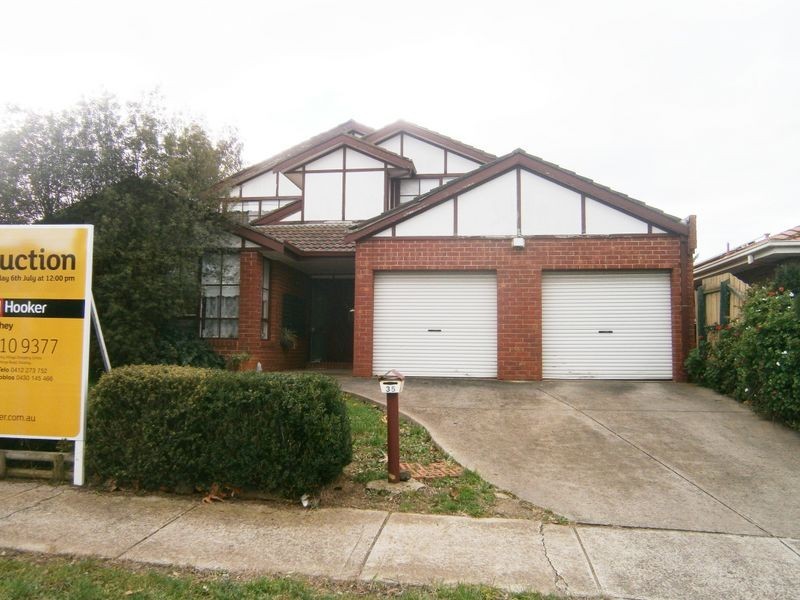 35 John Paul Drive, Hillside VIC 3037