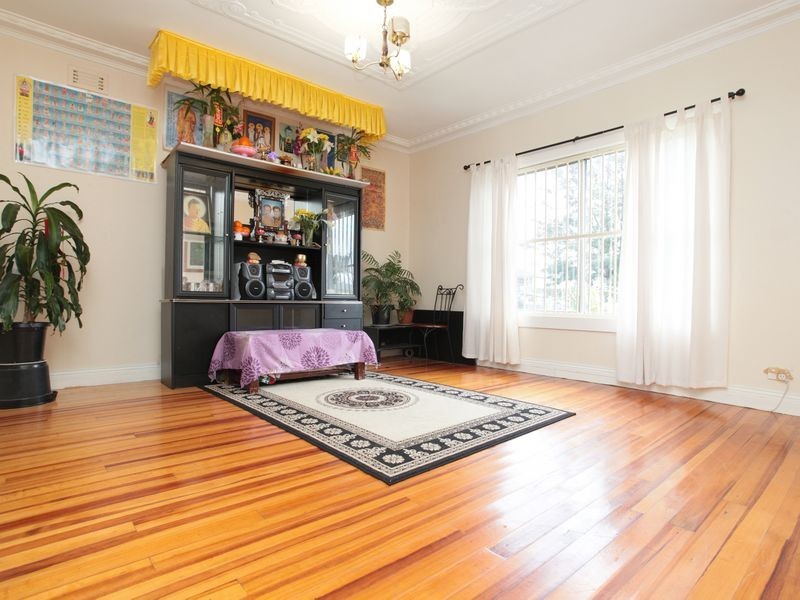 48 Vincent Ave, St Albans VIC 3021