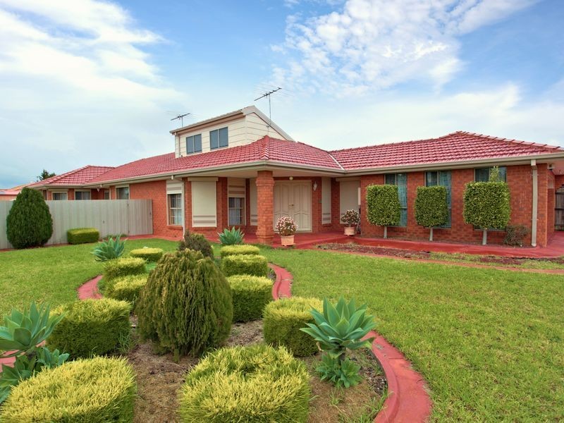 22 Rye Court, Delahey VIC 3037