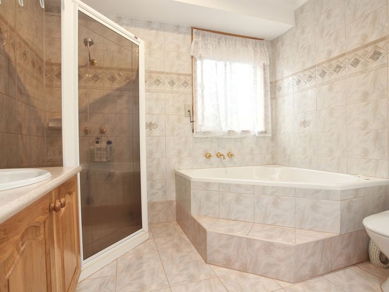 22 Rye Court, Delahey VIC 3037