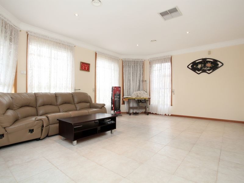 22 Rye Court, Delahey VIC 3037