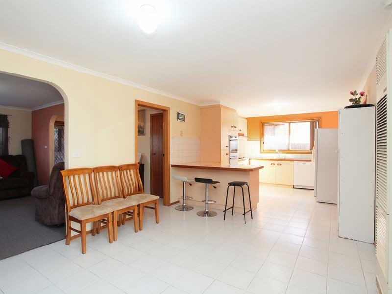 132 Gillespie Road, Kings Park VIC 3021