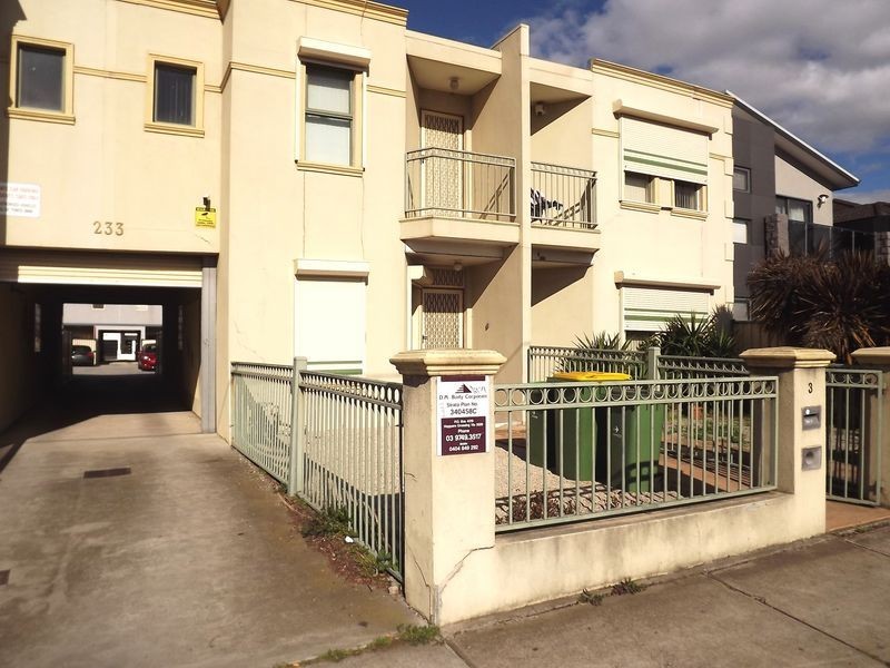 3/233 Ballarat Road, Braybrook VIC 3019