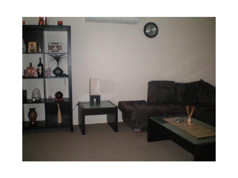 23/12-32 Pecks Road, Sydenham VIC 3037