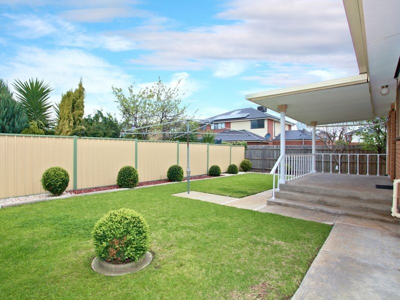 118 Fitzgerald Road, Sunshine West VIC 3020