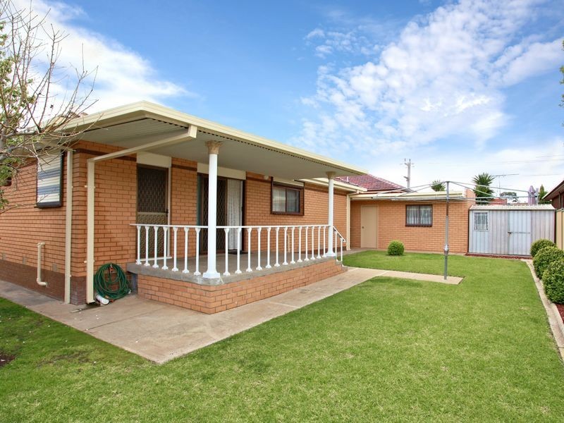 118 Fitzgerald Road, Sunshine West VIC 3020