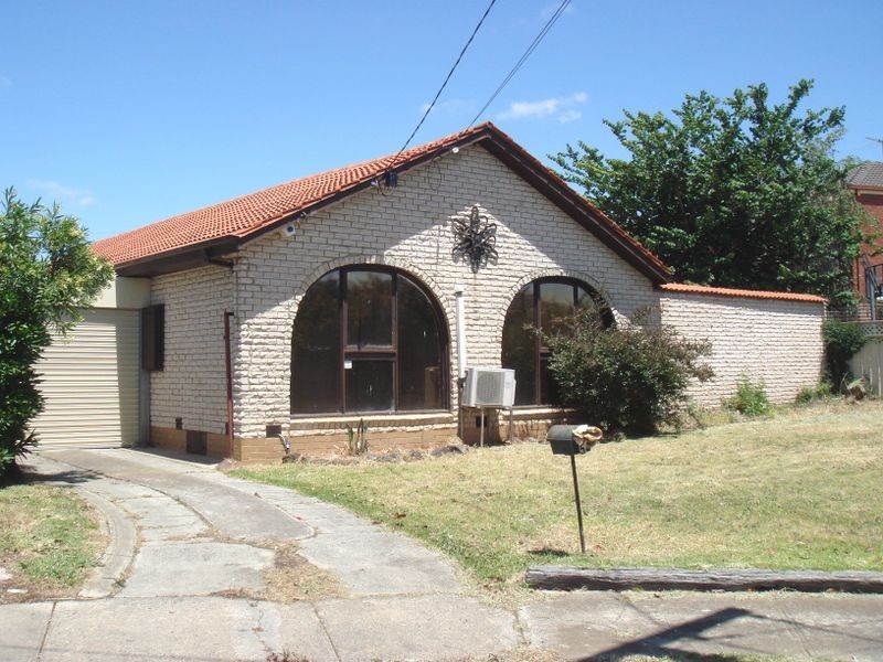 5 Raydon Court, Deer Park VIC 3023