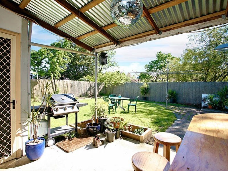 9 Stott Street, Preston VIC 3072