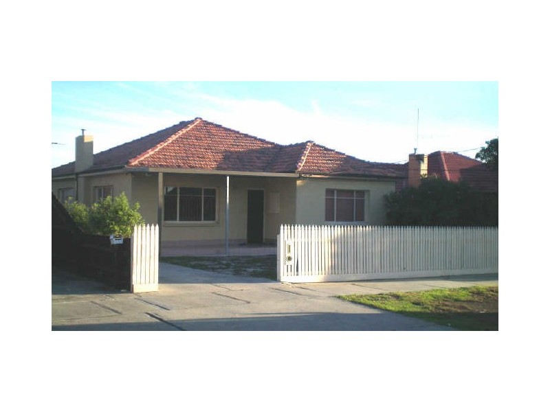 87 Helen Street, St Albans VIC 3021
