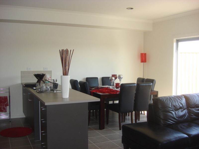 68 Rippleside Tce, Tarneit VIC 3029