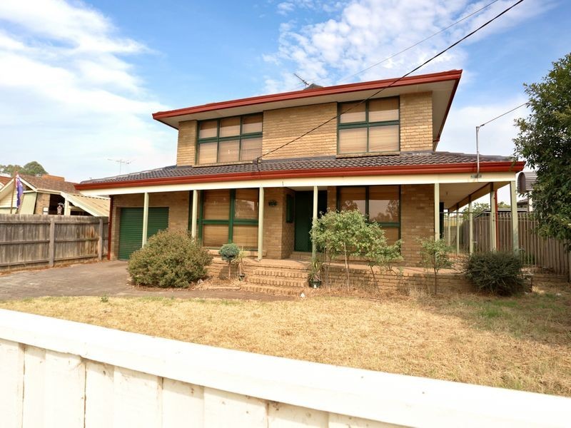 15 Tamar Drive, Melton South VIC 3338