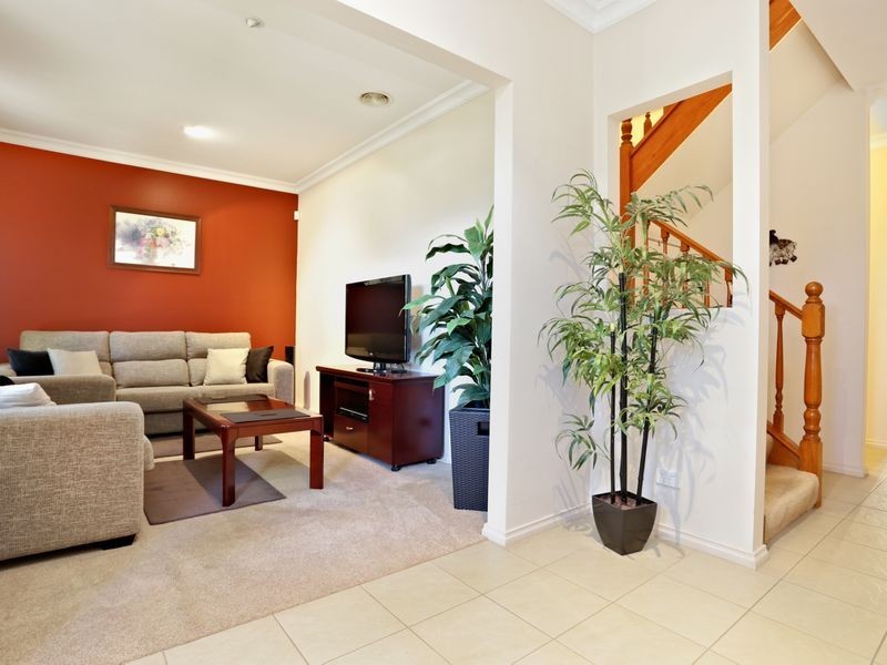 9 Conder Place, Caroline Springs VIC 3023