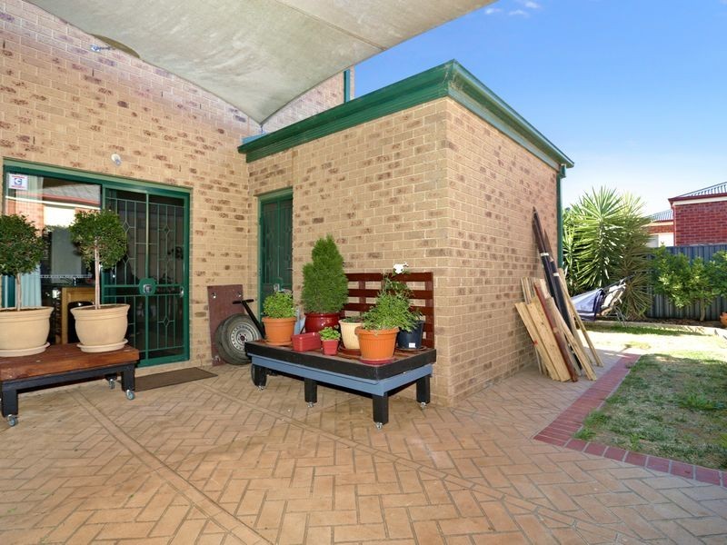 9 Conder Place, Caroline Springs VIC 3023