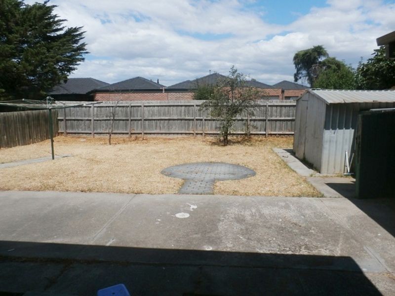 111 Power Street, St Albans VIC 3021