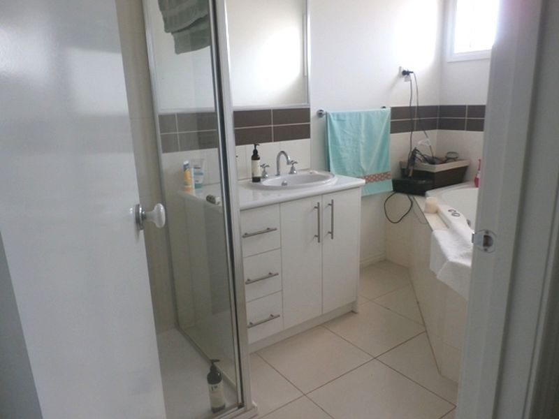 35 Skipton Street, Kurunjang VIC 3337