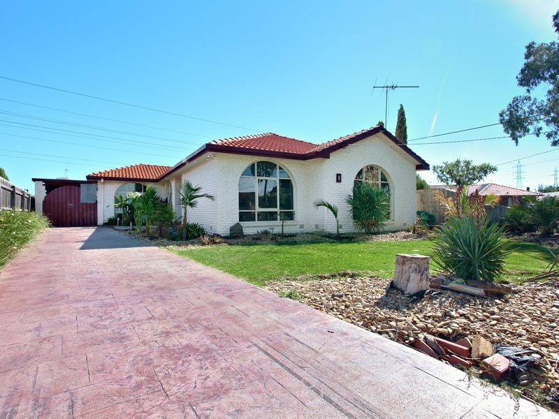 8 Nova Avenue, Deer Park VIC 3023