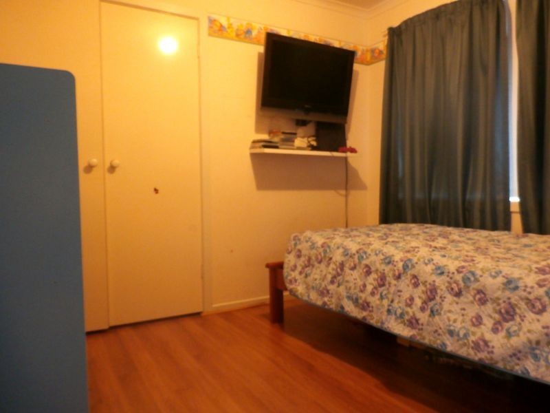 7 Shale Court, Delahey VIC 3037