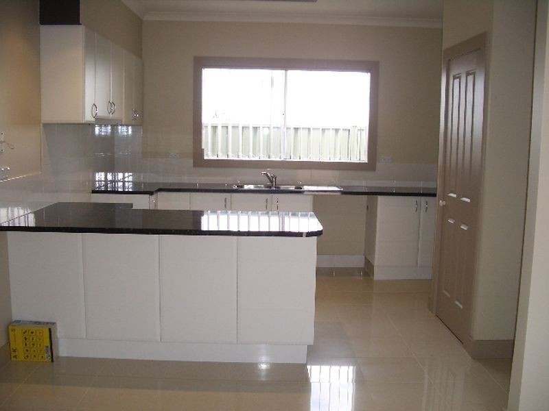 34 Menzies Drive, Burnside Heights VIC 3023