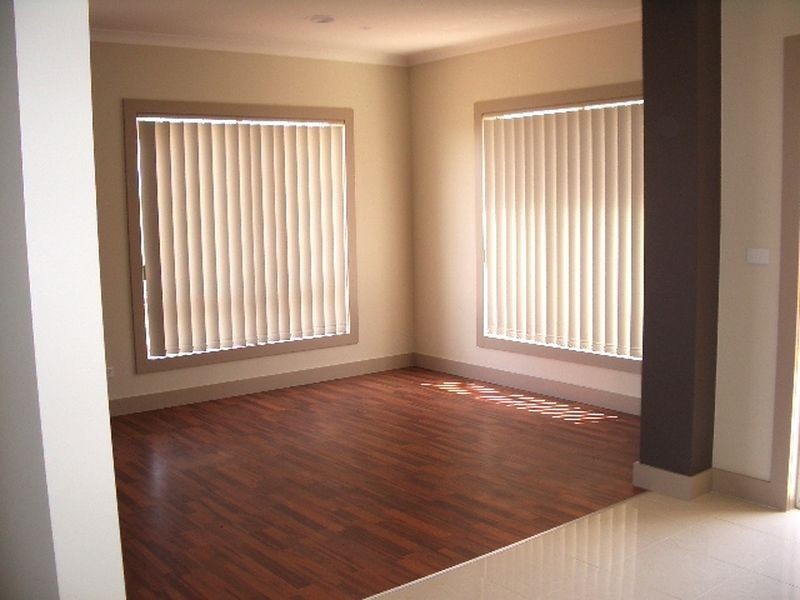 34 Menzies Drive, Burnside Heights VIC 3023