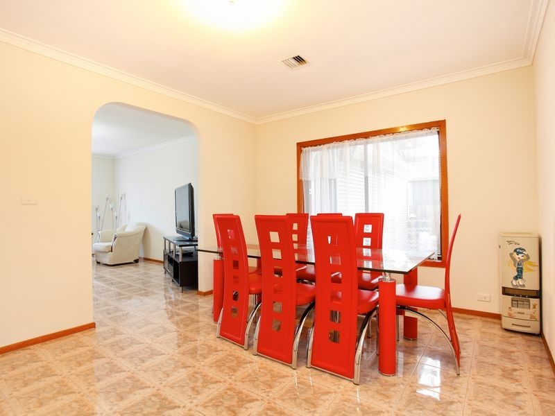 296 Taylors Road, Delahey VIC 3037