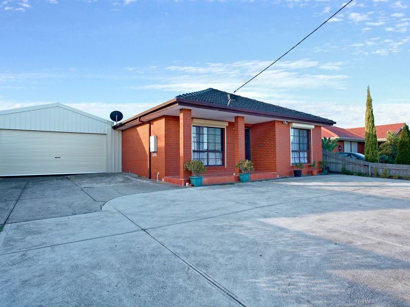 296 Taylors Road, Delahey VIC 3037