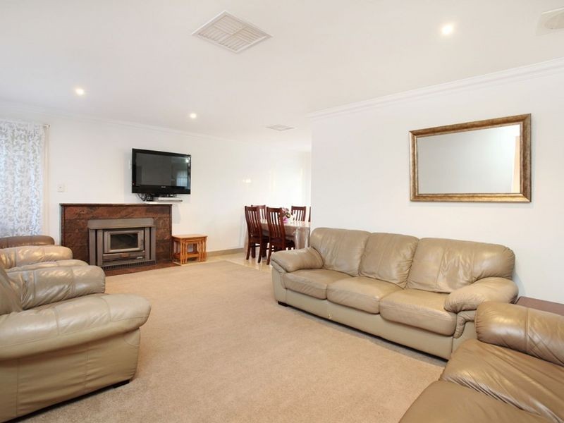 1/47 Andrew Road, St Albans VIC 3021