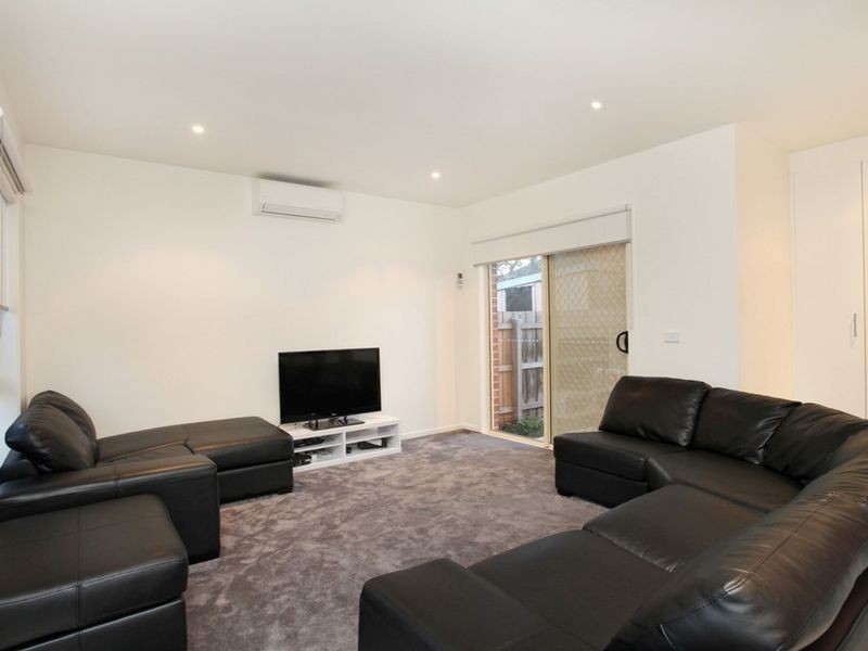 2/47 Andrew Road, St Albans VIC 3021