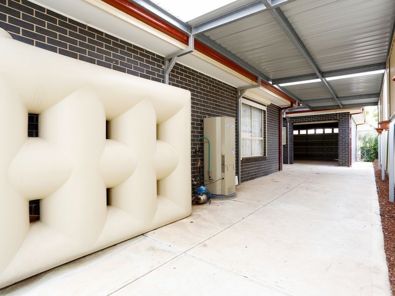 34 Deakin Grove, Burnside Heights VIC 3023