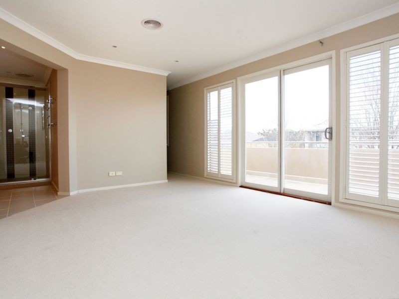 9 Moresby Court, Craigieburn VIC 3064