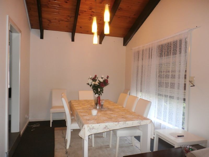 15 Baguley Crescent, Kings Park VIC 3021