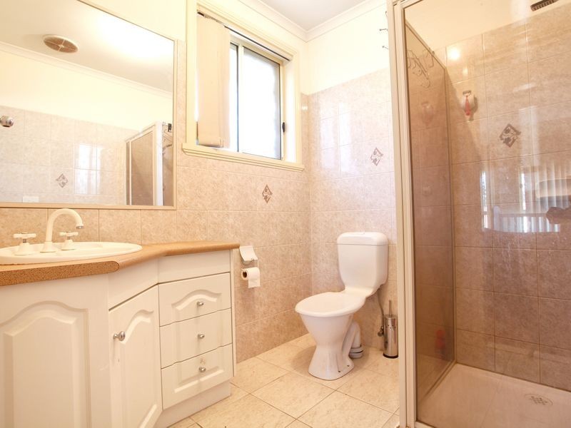 22 Moorland Road, Deer Park VIC 3023