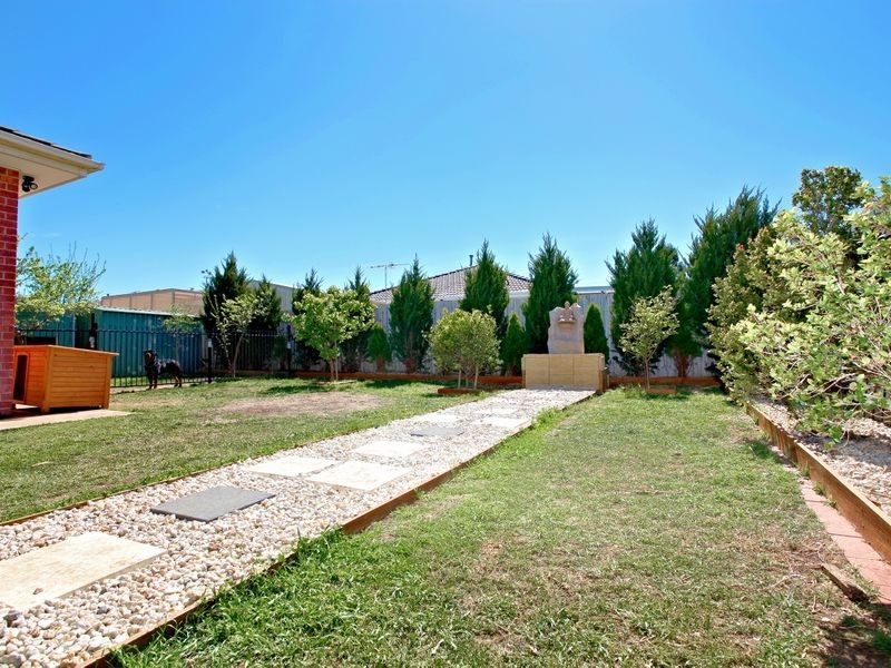 22 Moorland Road, Deer Park VIC 3023