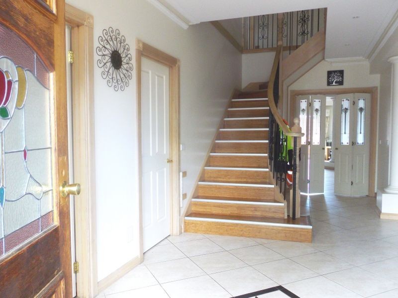 30 Perceval Crescent, Taylors Lakes VIC 3038