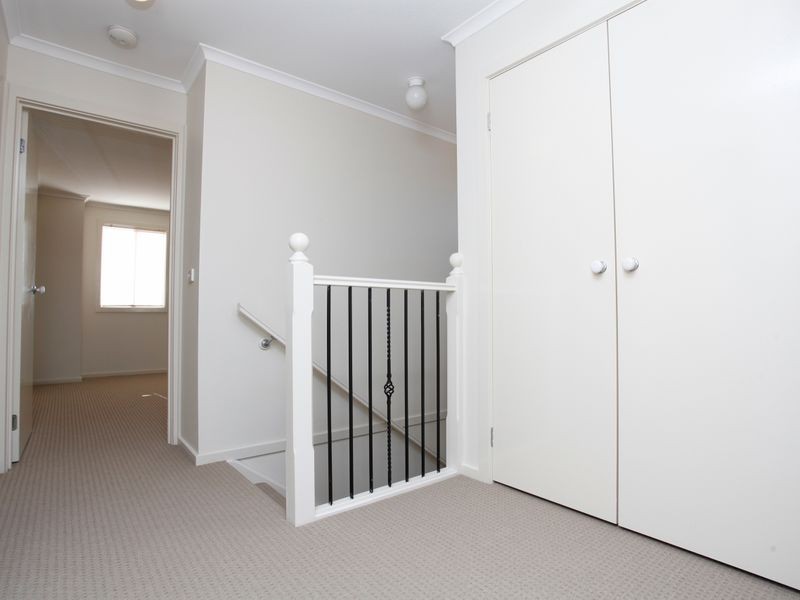 71 The Glades, Taylors Hill VIC 3037