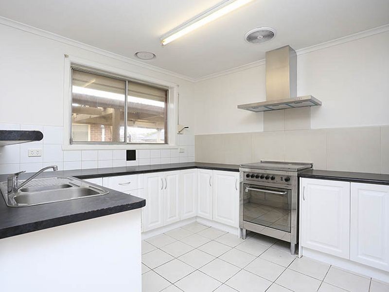 894 Ballarat Road, Deer Park VIC 3023