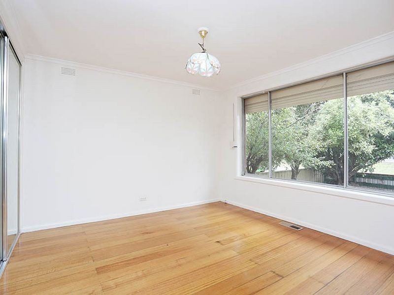 894 Ballarat Road, Deer Park VIC 3023