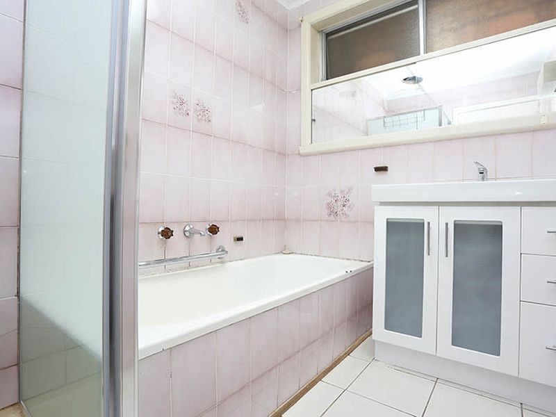 894 Ballarat Road, Deer Park VIC 3023