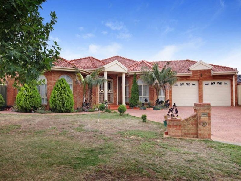 18 Queensberry Court, Hillside VIC 3037