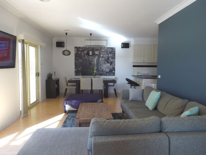 14 Jasmine Road, Deer Park VIC 3023