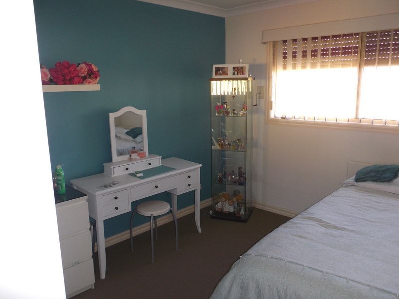 14 Jasmine Road, Deer Park VIC 3023