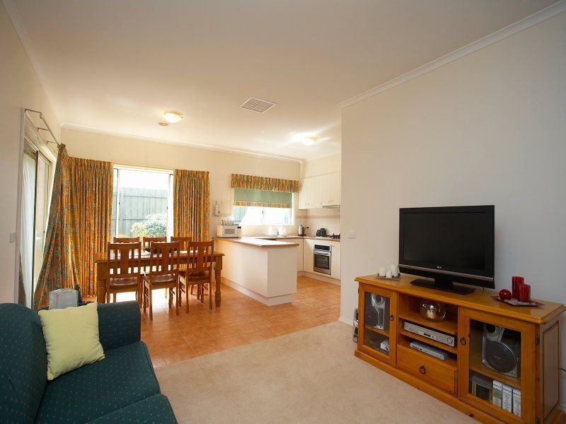 23 Wattletree Drive, Taylors Hill VIC 3037