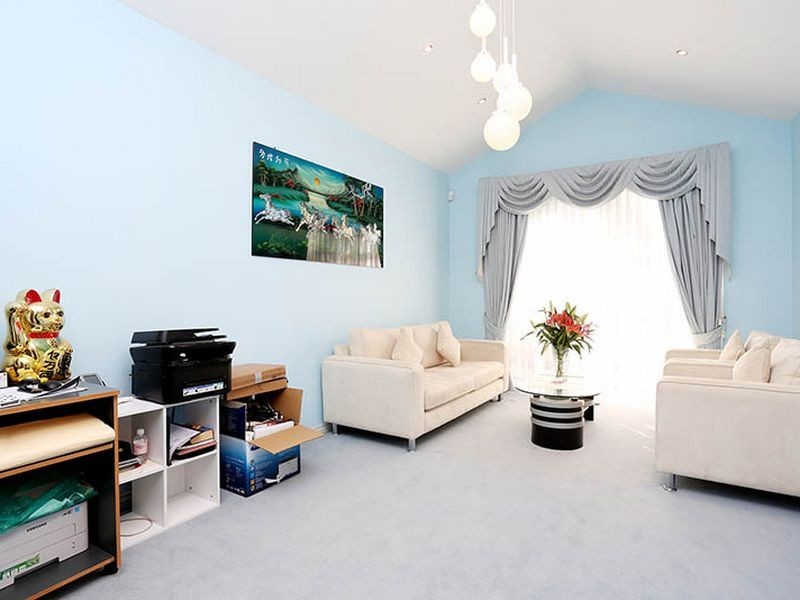 53 Wellesley Drive, Taylors Lakes VIC 3038