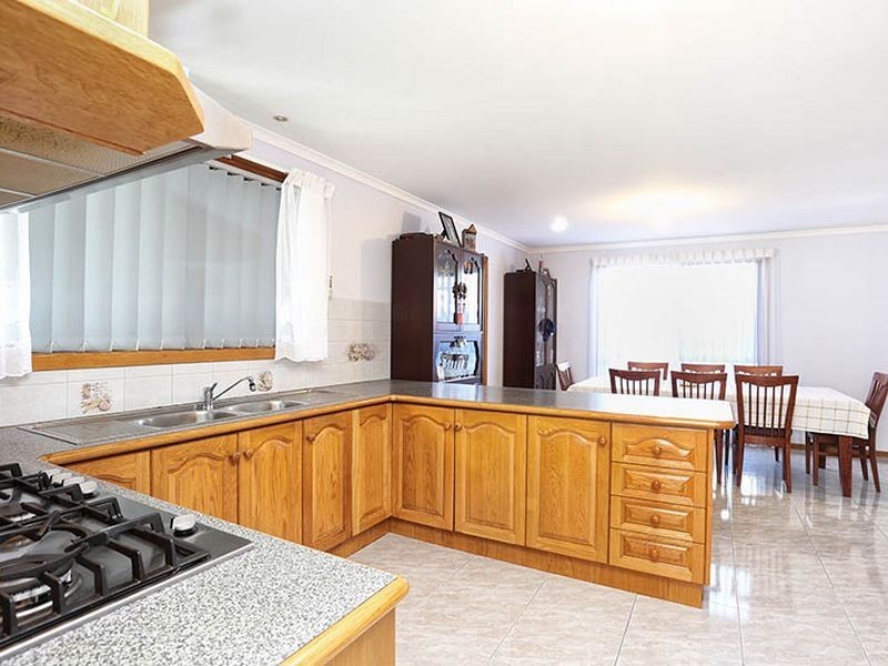 47 Goldsmith Avenue, Delahey VIC 3037