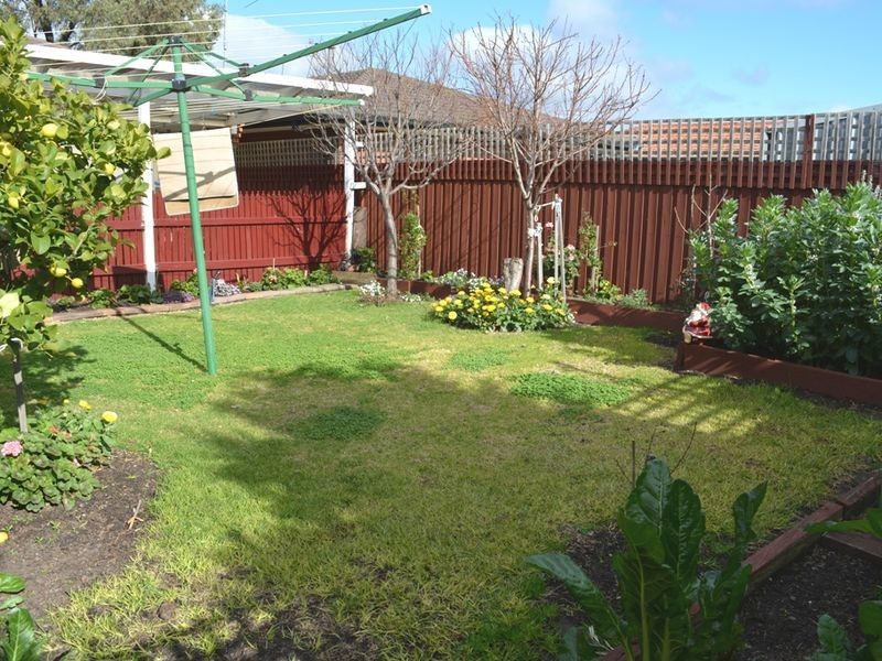 25 Rye Court, Delahey VIC 3037