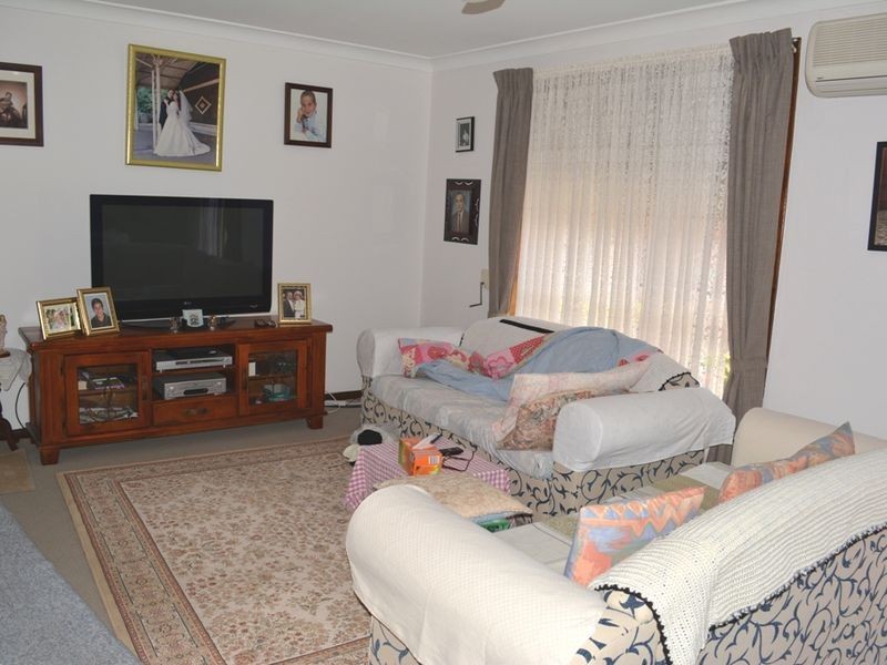 25 Rye Court, Delahey VIC 3037