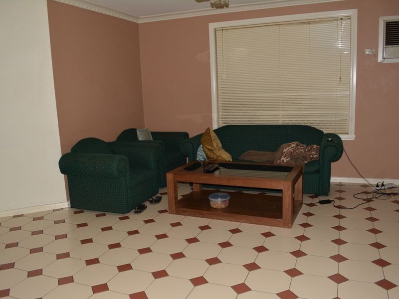 1 Wallace Street, Delahey VIC 3037