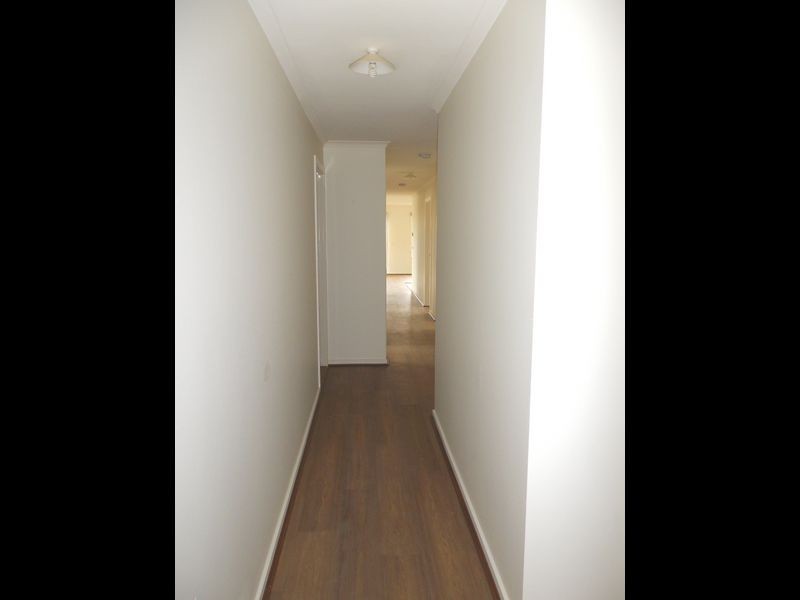 15 Fieldstone Way, Brookfield VIC 3338