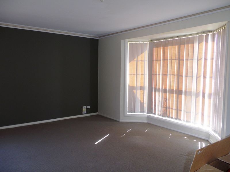18 Salamander Drive, Taylors Lakes VIC 3038