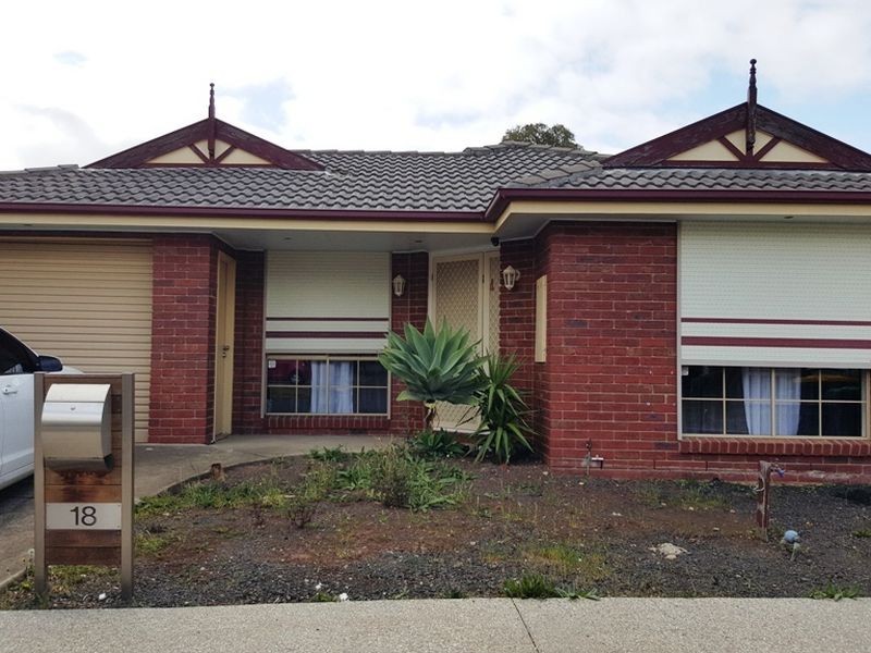 18 Mercer Court, Delahey VIC 3037