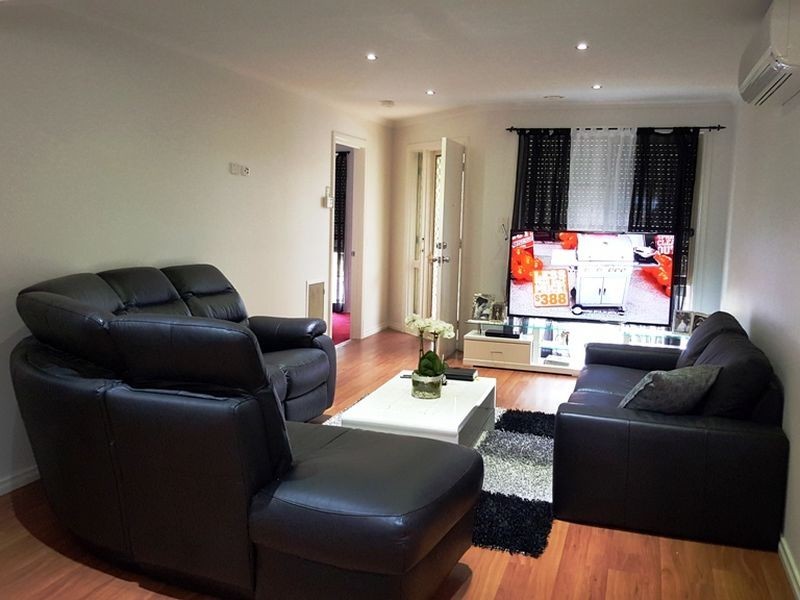 18 Mercer Court, Delahey VIC 3037